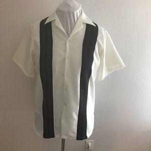 White short sleeve shirt